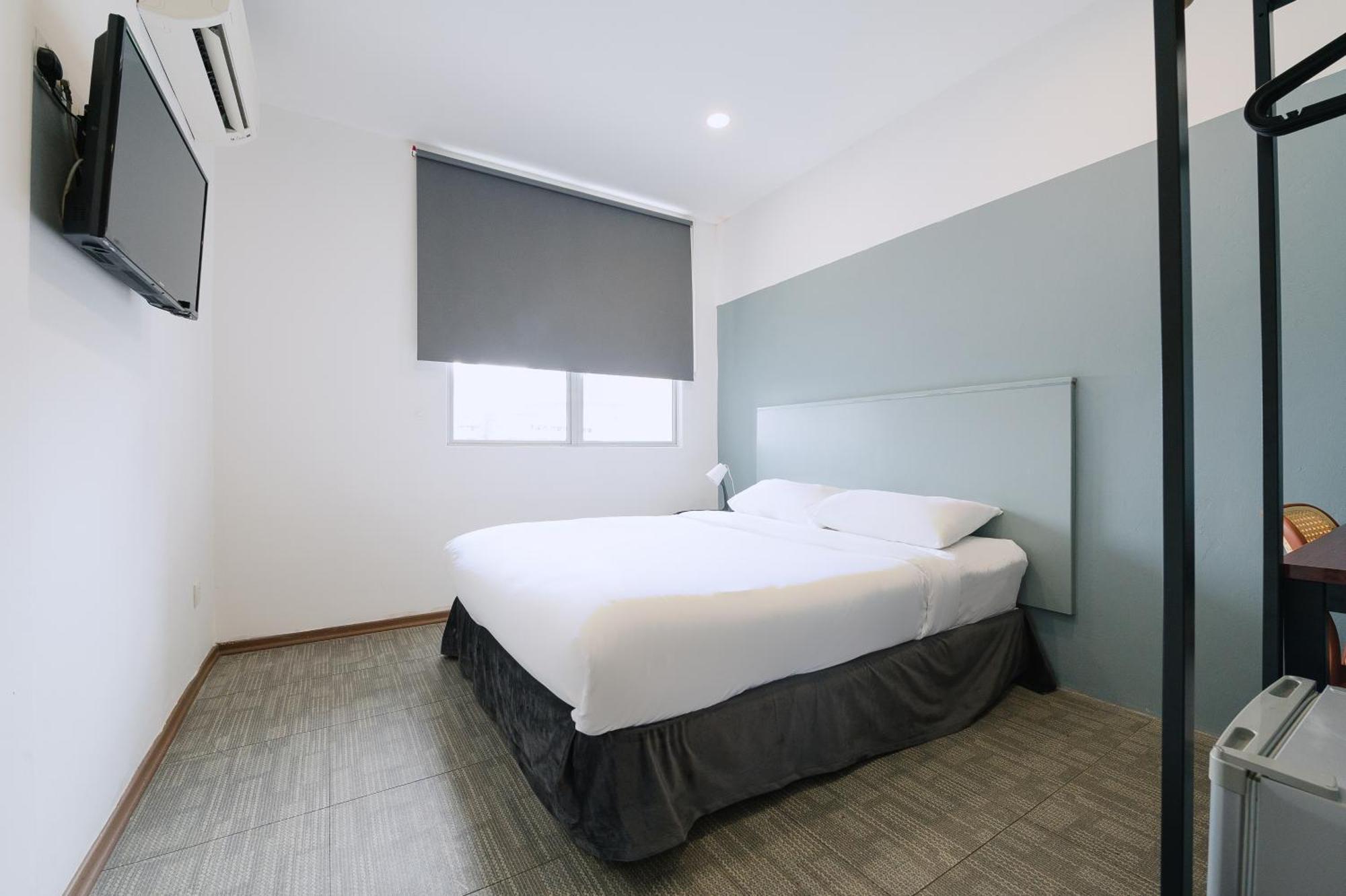 The Concept Hotel Melaka City Exteriör bild